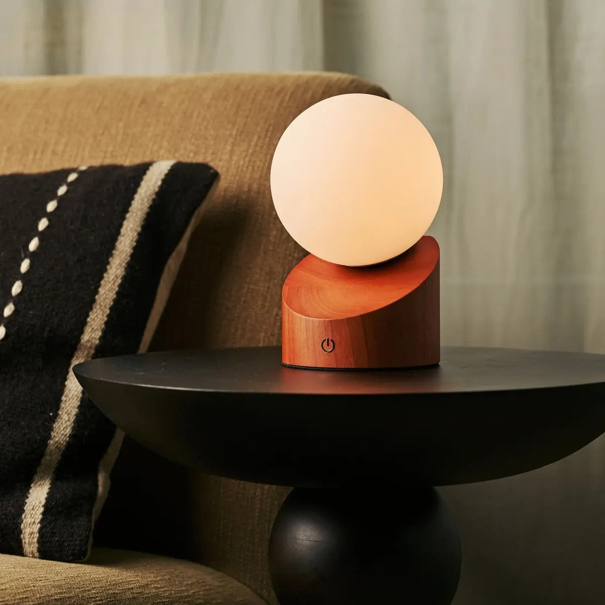 Cordless Rechargeable Table Lamp With Adjustable LED Lighting