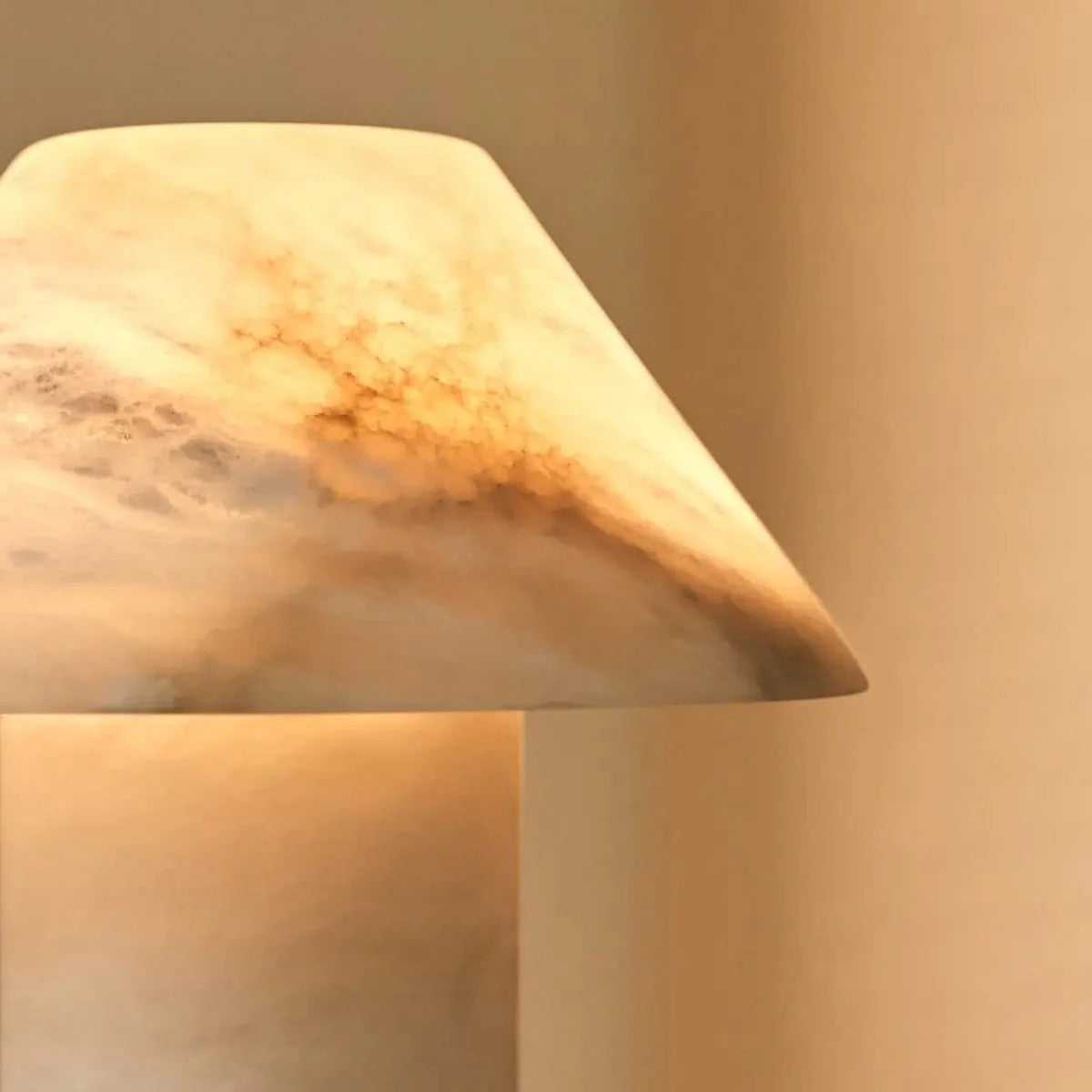 Handcrafted Alabaster Lamp Sleek Design with Translucent Glow