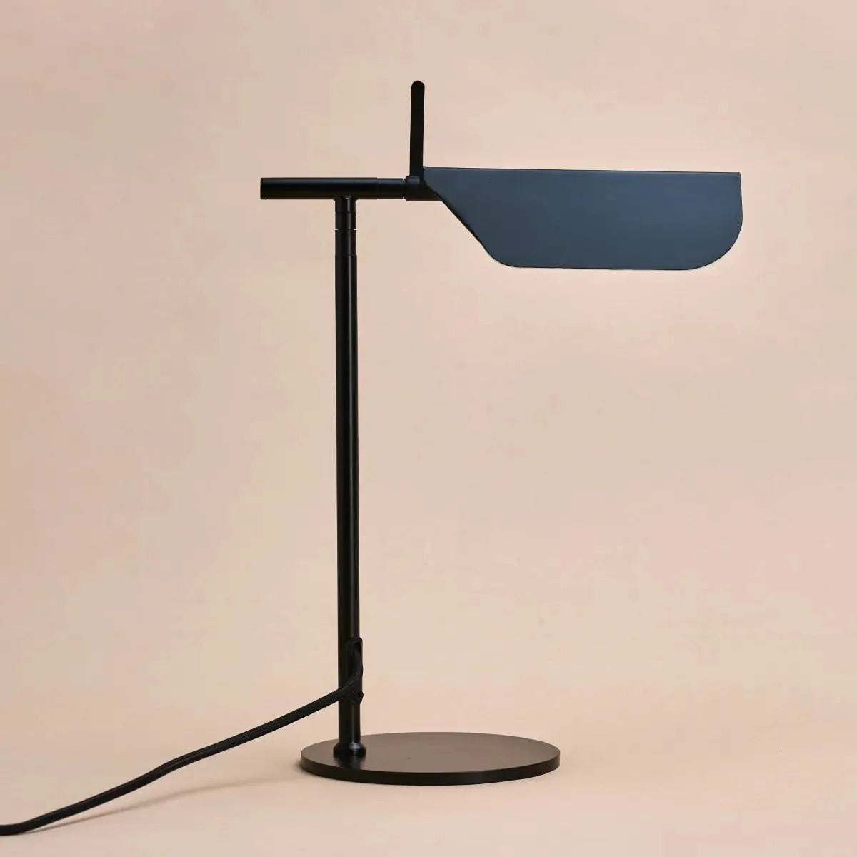 Metal Sideboard Lamp With Stylish G9 Socket And Fixed Cord