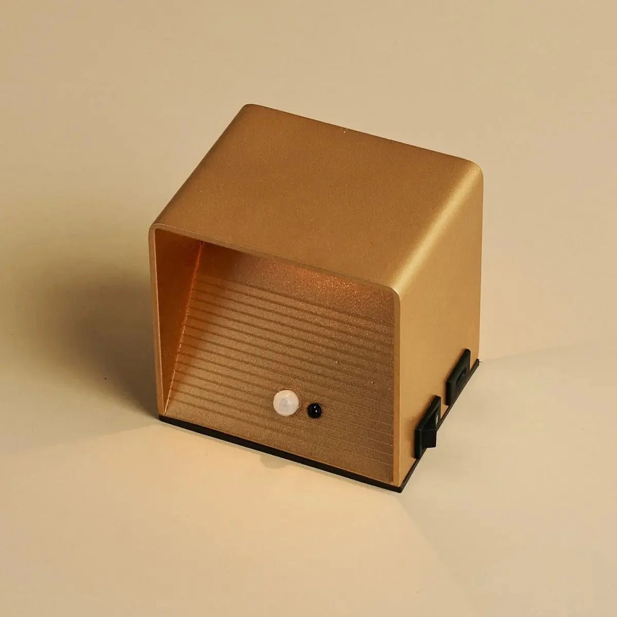 Metal Wall Lamp With Motion Sensor And Rechargeable LED