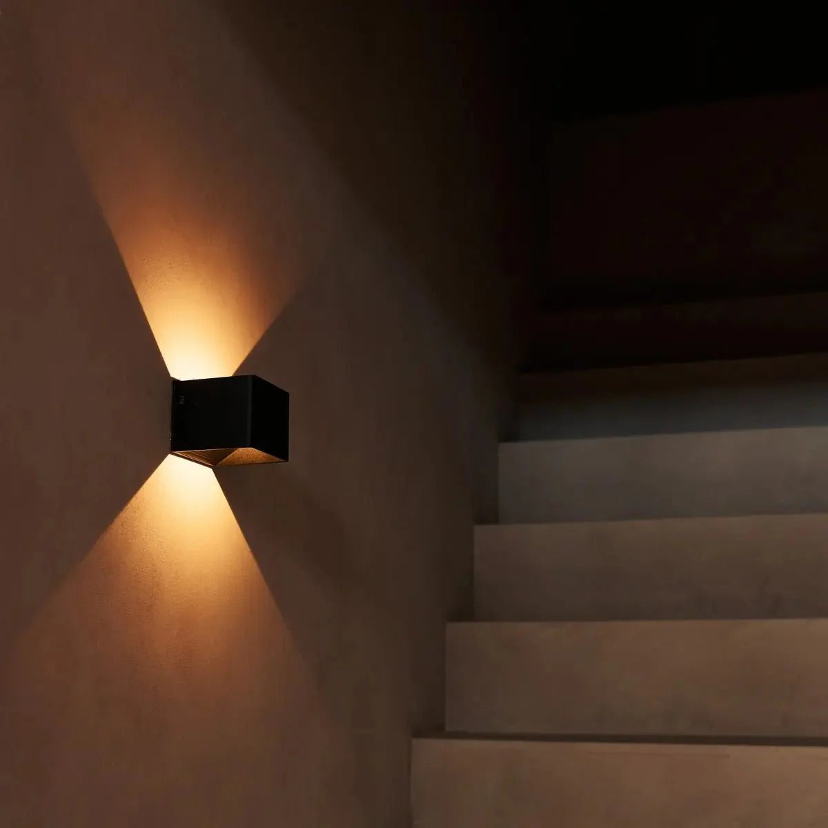Metal Wall Lamp With Motion Sensor And Rechargeable LED