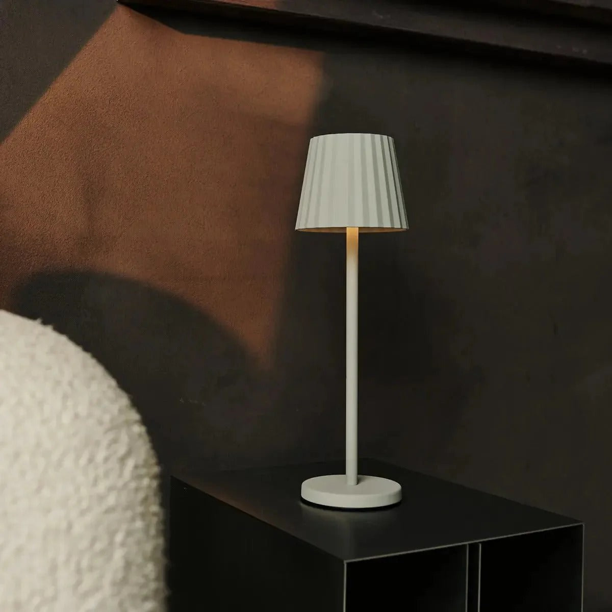 Ribbed Table Lamp With Dimmable LED And Wireless Charging Capability