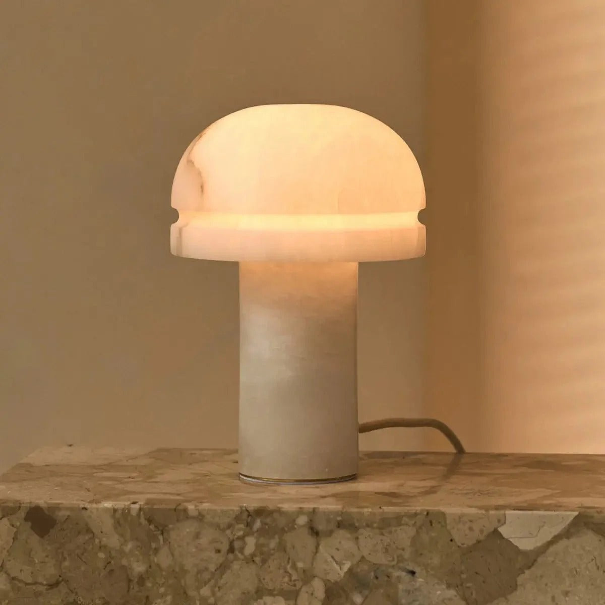 Stylish Alabaster Table Lamp With Unique Design & Timeless Elegance