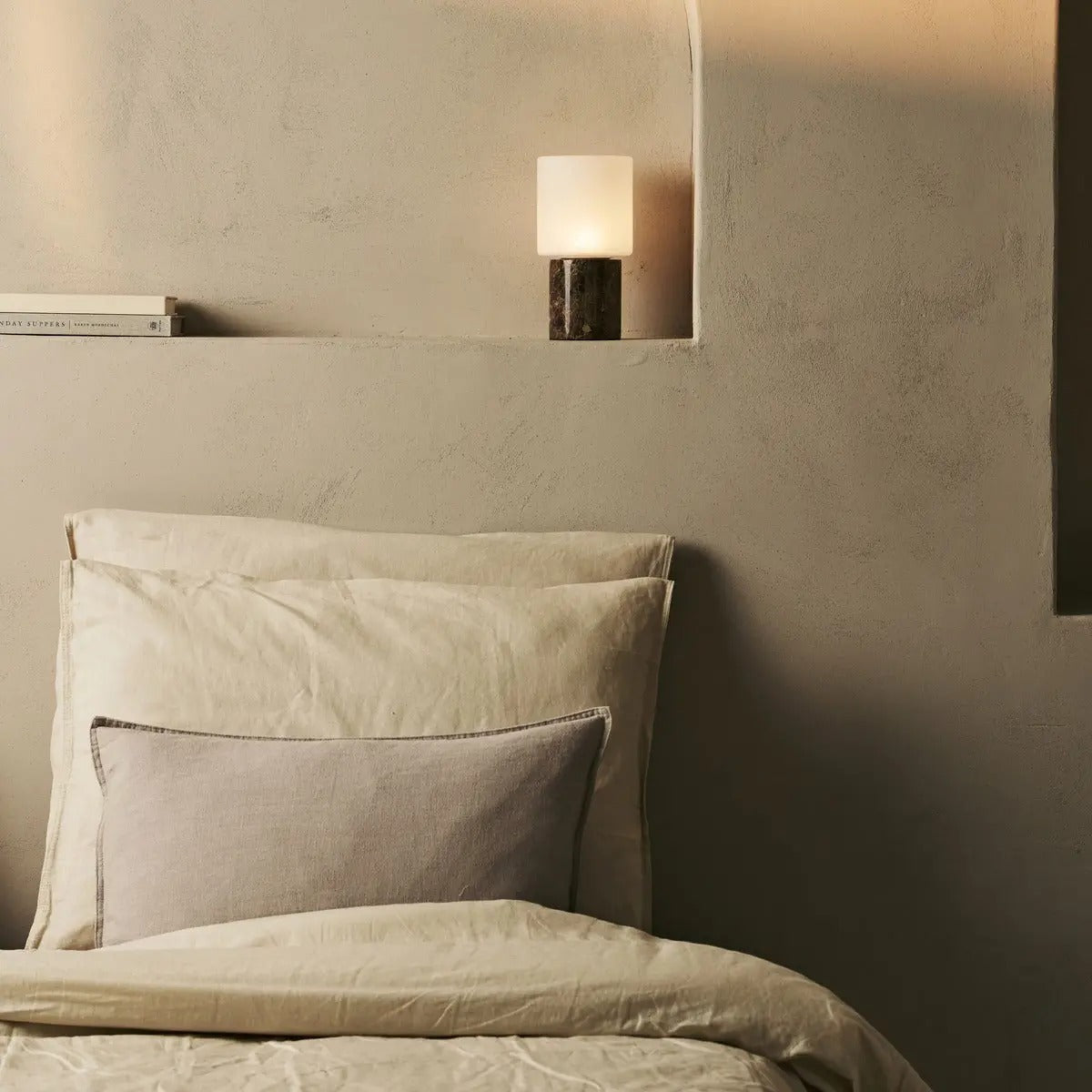 Travertino Classico Table Lamp With Rechargeable LED And Glass Shade