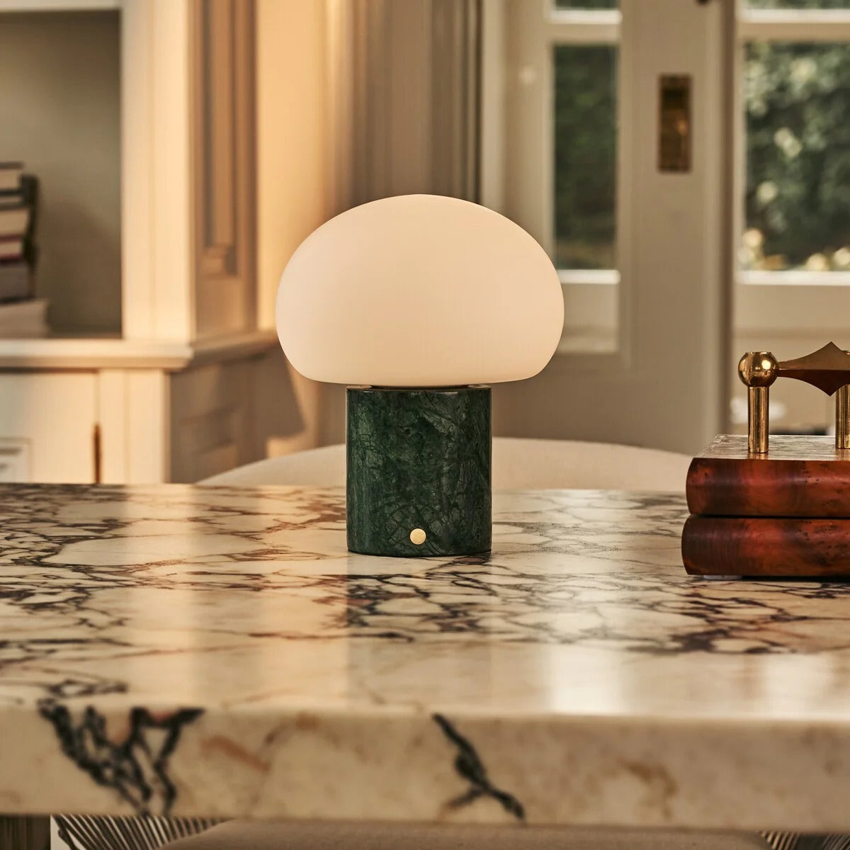 Travertino Classico Wireless Table Lamp With Modular Shade And LED