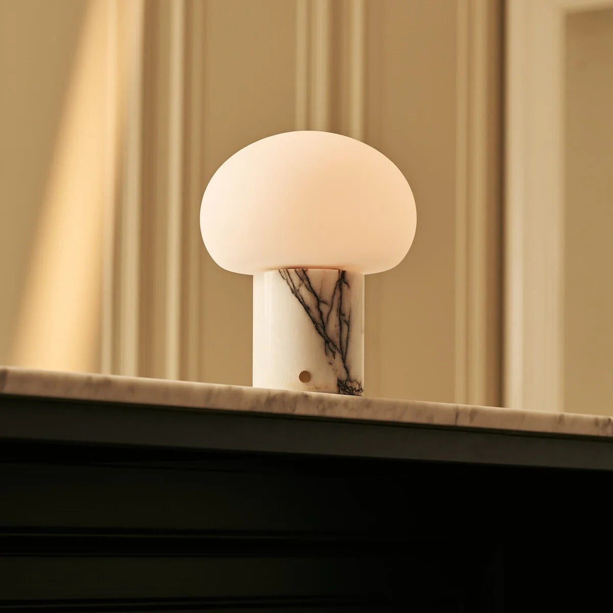 Travertino Classico Wireless Table Lamp With Modular Shade And LED