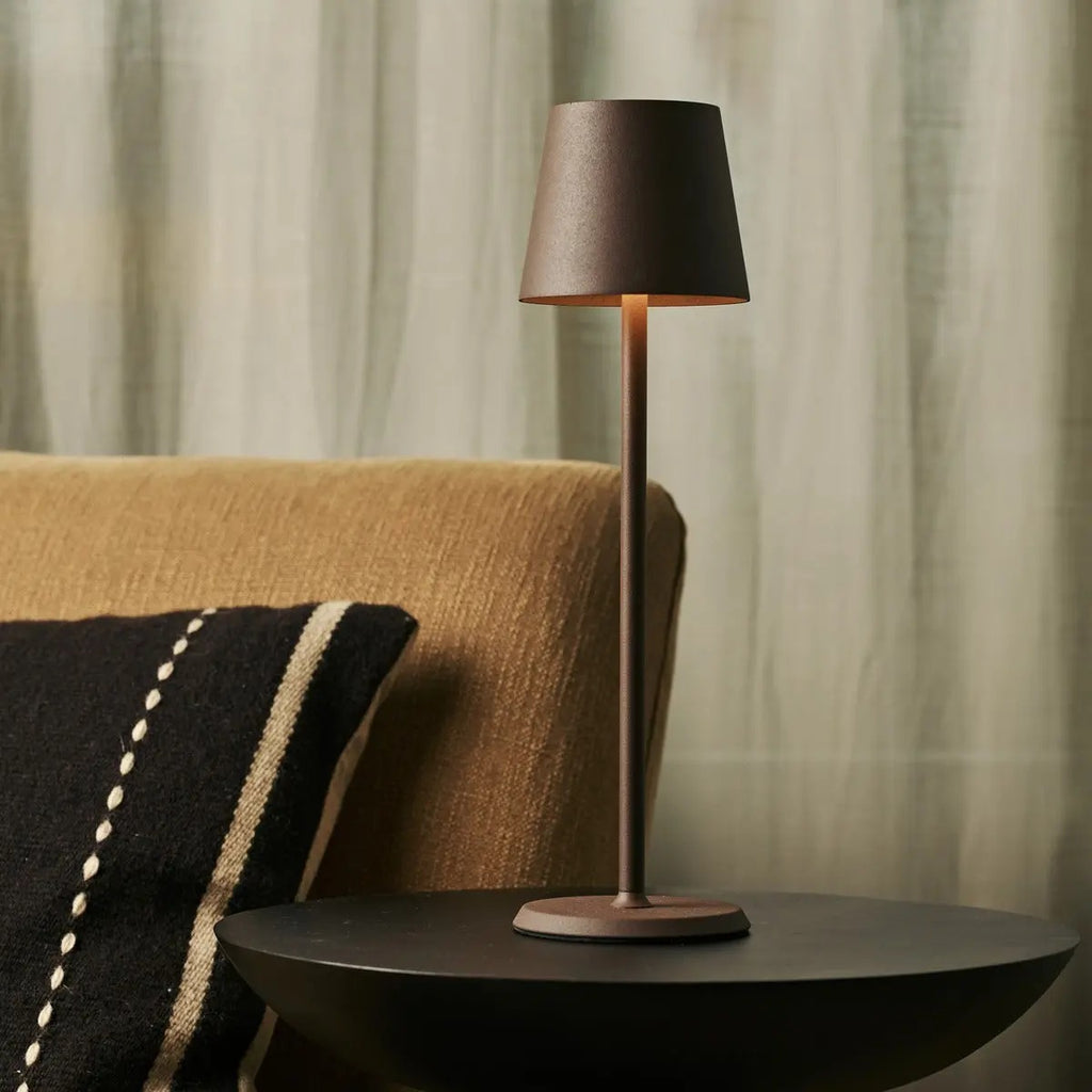 Wireless LED Lamp With Dimmable Function And 3 Light Settings