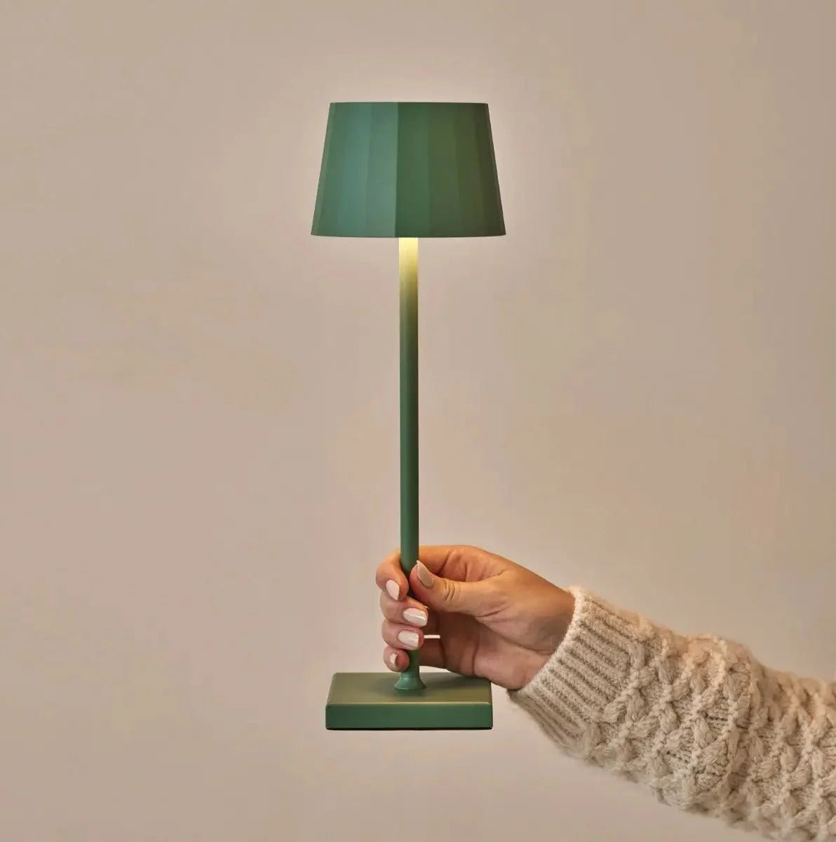 Wireless Rechargeable Table Lamp With Dimmable LED And Touch Control