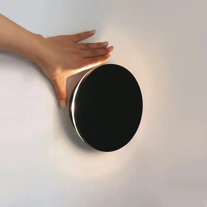 Wood Wall Lamp With Integrated LED And Cordless Power