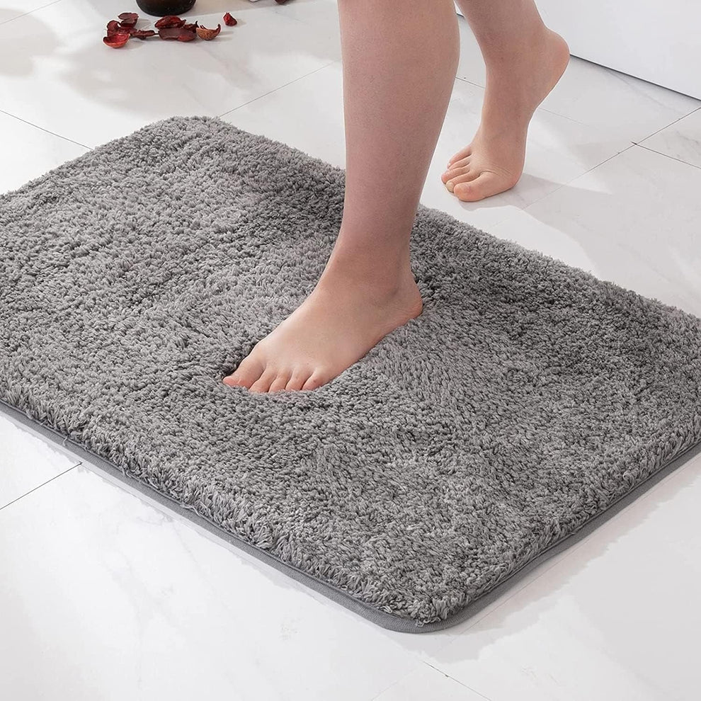 Microfiber Shower Mat - Ultra Soft Polyester, Non-Slip Backing, Quick-Drying Bathroom Rug